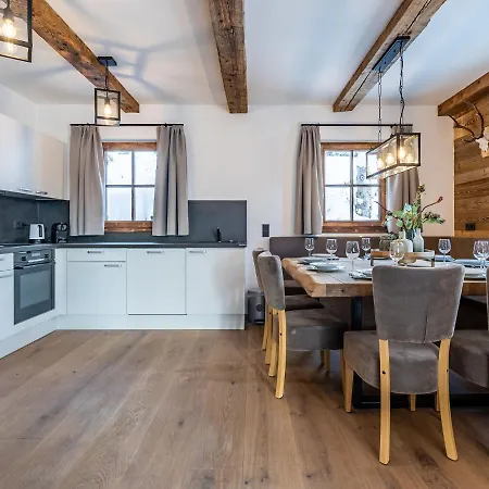 Luxurious Chalet In Katschberghãhe With Balcony Chalet Katschberghöhe