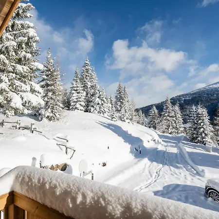 Luxurious Chalet In Katschberghãhe With Balcony * Katschberghöhe